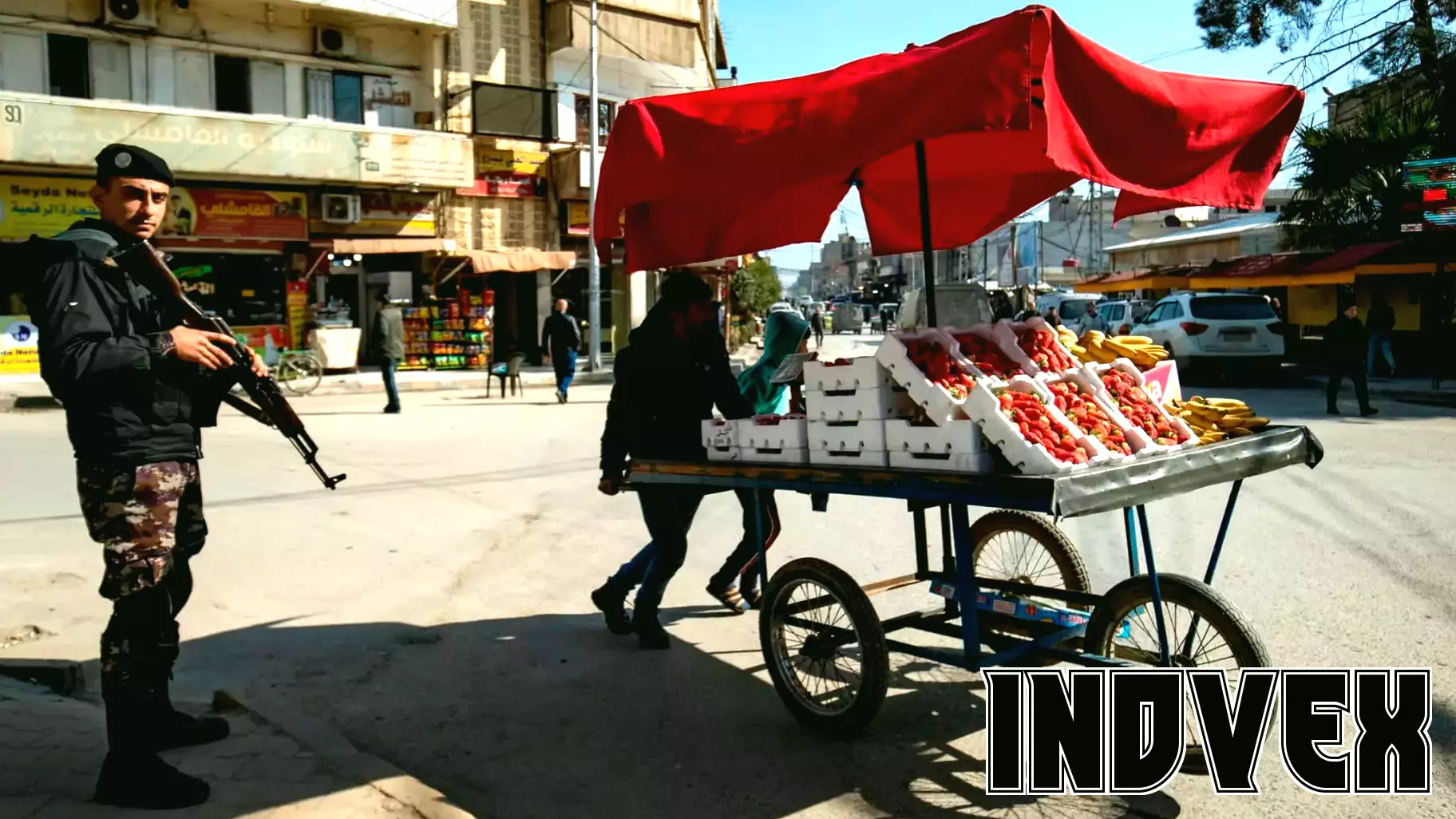 Surplus of Unwanted Goods Plagues Syrian Businesses Amid Economic Stagnation